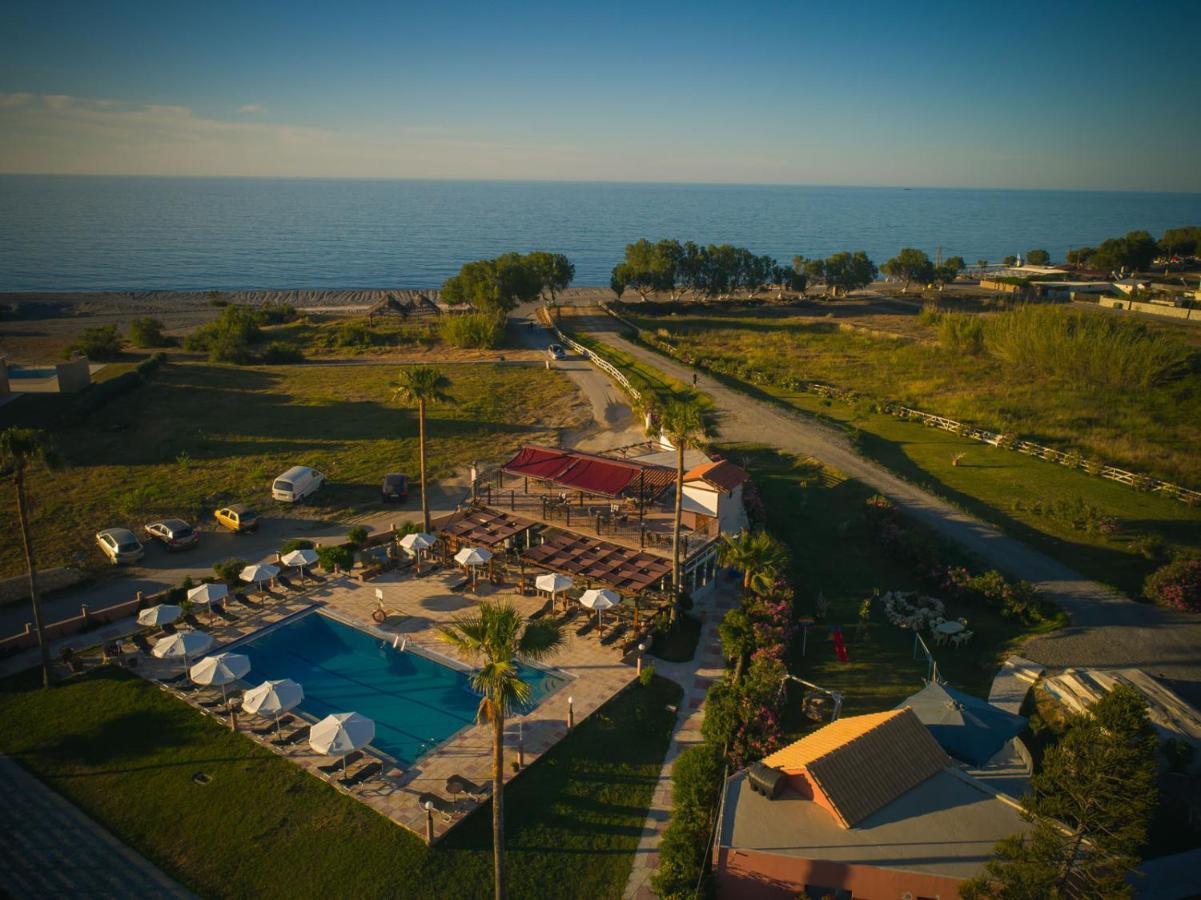 Odos Oneiron Bay Тавронитис